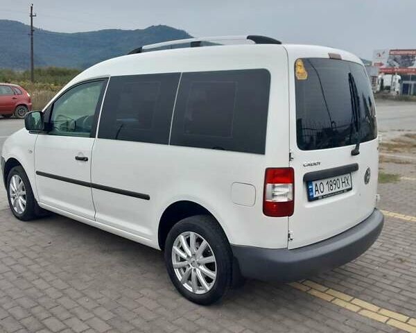 Белый Фольксваген Кадди, объемом двигателя 1.9 л и пробегом 370 тыс. км за 6700 $, фото 4 на Automoto.ua