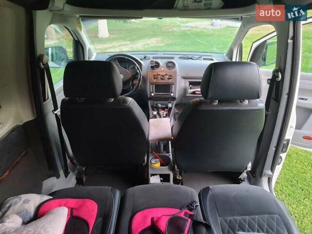 Белый Фольксваген Кадди, объемом двигателя 1.9 л и пробегом 465 тыс. км за 5800 $, фото 6 на Automoto.ua