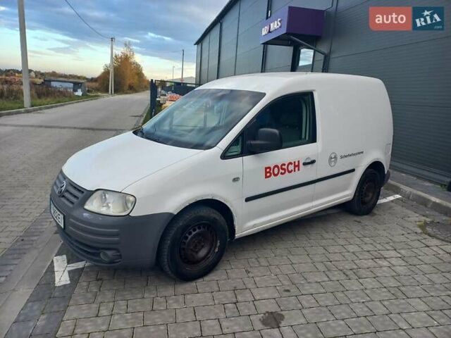 Белый Фольксваген Кадди, объемом двигателя 1.9 л и пробегом 413 тыс. км за 4200 $, фото 2 на Automoto.ua