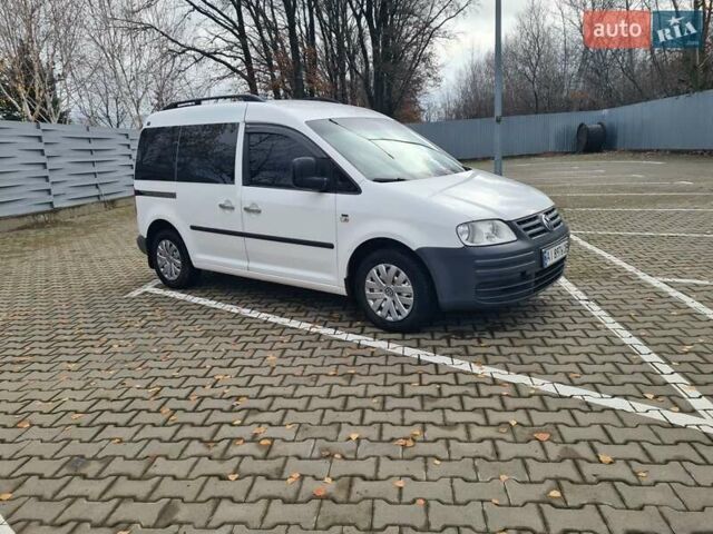 Белый Фольксваген Кадди, объемом двигателя 1.97 л и пробегом 257 тыс. км за 5300 $, фото 5 на Automoto.ua