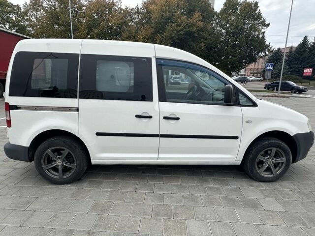 Фольксваген Кадди 2007 в Черкассах на Automoto.ua Белый Фольксваген Кадди, объемом двигателя 2 л и пробегом 298 тыс. км за 6150 $, фото 7 на Automoto.ua