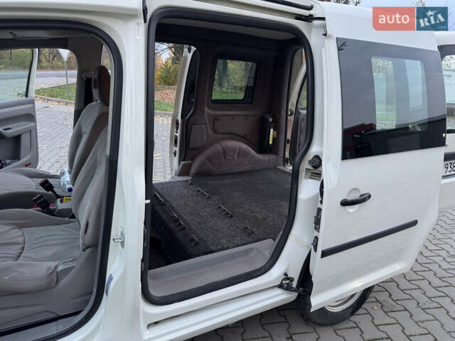 Білий Фольксваген Кадді, об'ємом двигуна 1.97 л та пробігом 462 тис. км за 5650 $, фото 14 на Automoto.ua