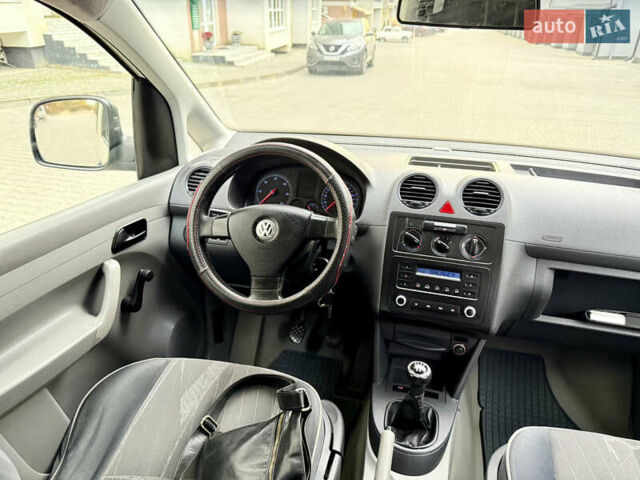 Фольксваген Кадди 2007 в Тернополе на Automoto.ua Белый Фольксваген Кадди, объемом двигателя 2 л и пробегом 257 тыс. км за 5799 $, фото 51 на Automoto.ua