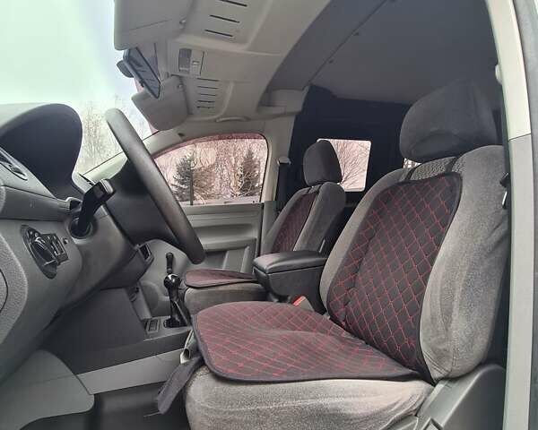 Белый Фольксваген Кадди, объемом двигателя 1.97 л и пробегом 257 тыс. км за 5300 $, фото 28 на Automoto.ua