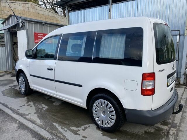 Белый Фольксваген Кадди, объемом двигателя 1.4 л и пробегом 313 тыс. км за 5700 $, фото 2 на Automoto.ua