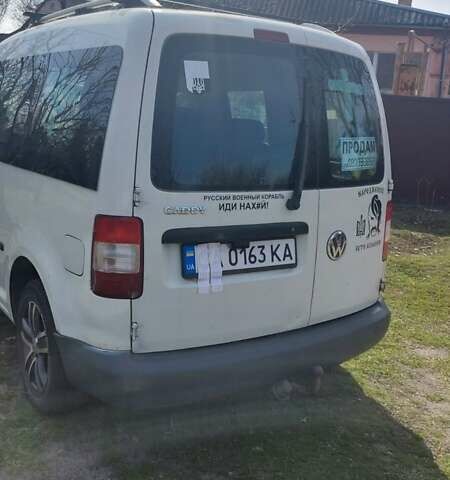 Белый Фольксваген Кадди, объемом двигателя 2 л и пробегом 415 тыс. км за 6000 $, фото 3 на Automoto.ua