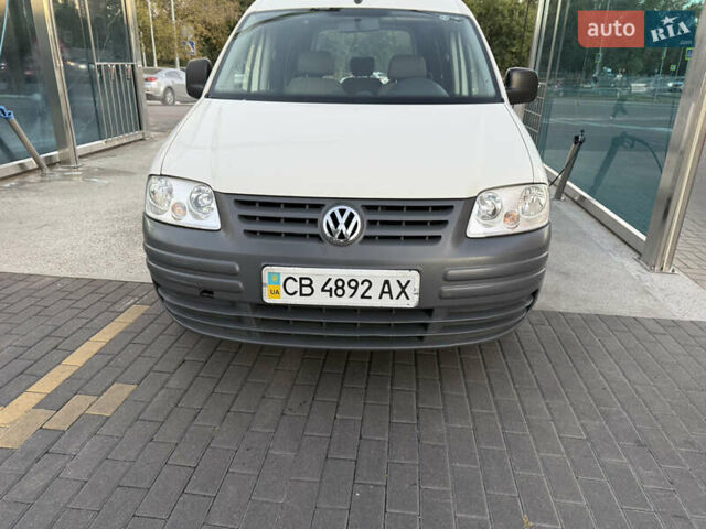 Белый Фольксваген Кадди, объемом двигателя 2 л и пробегом 250 тыс. км за 6500 $, фото 6 на Automoto.ua