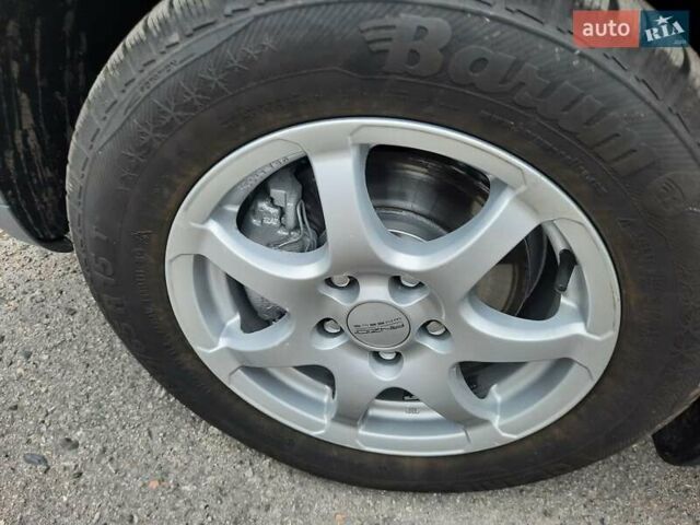 Білий Фольксваген Кадді, об'ємом двигуна 2 л та пробігом 232 тис. км за 5600 $, фото 25 на Automoto.ua