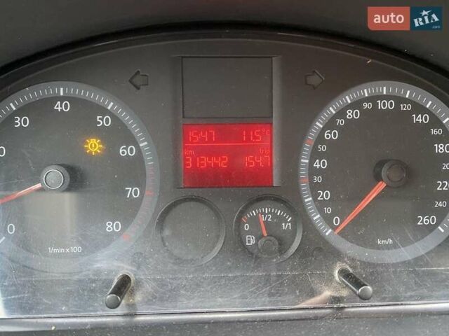 Белый Фольксваген Кадди, объемом двигателя 1.4 л и пробегом 313 тыс. км за 5700 $, фото 7 на Automoto.ua