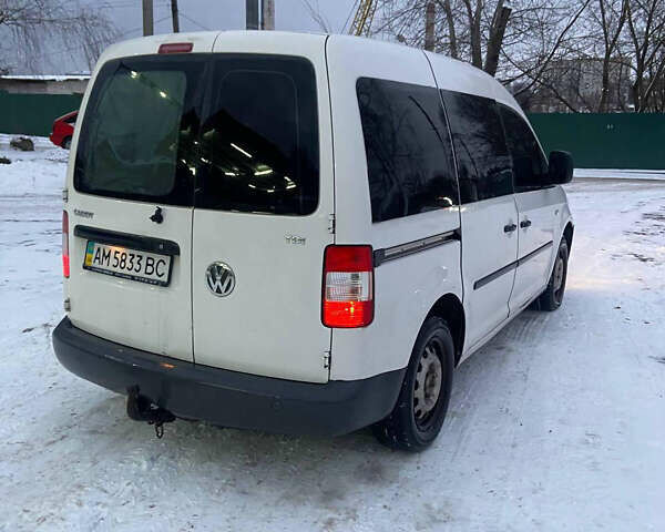 Білий Фольксваген Кадді, об'ємом двигуна 1.9 л та пробігом 370 тис. км за 4300 $, фото 3 на Automoto.ua