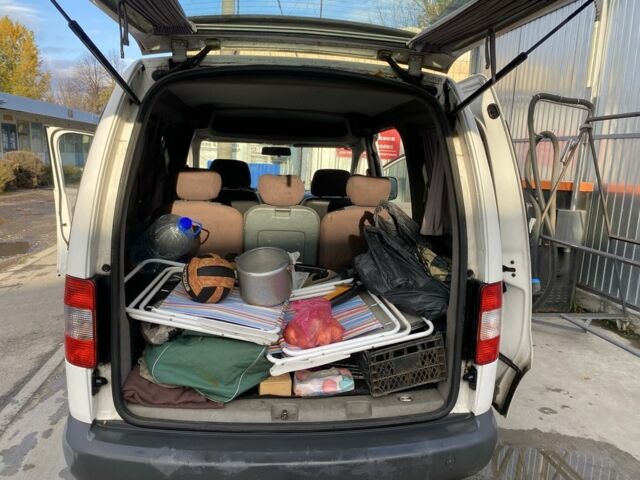 Белый Фольксваген Кадди, объемом двигателя 1.4 л и пробегом 313 тыс. км за 5700 $, фото 9 на Automoto.ua