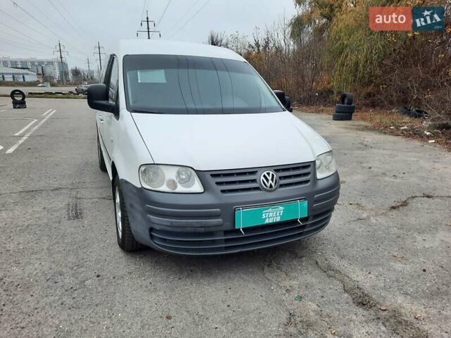 Білий Фольксваген Кадді, об'ємом двигуна 2 л та пробігом 232 тис. км за 5600 $, фото 4 на Automoto.ua