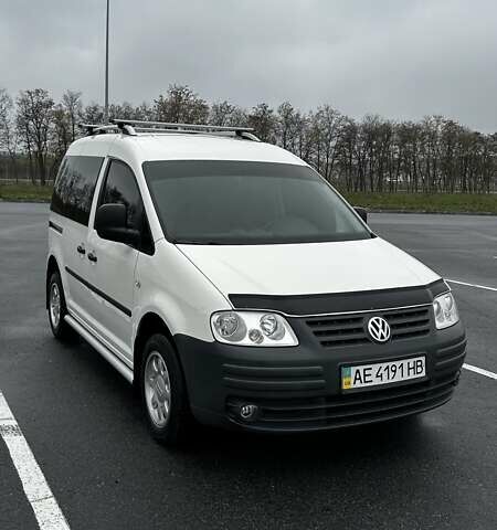 Білий Фольксваген Кадді, об'ємом двигуна 1.97 л та пробігом 370 тис. км за 7000 $, фото 2 на Automoto.ua