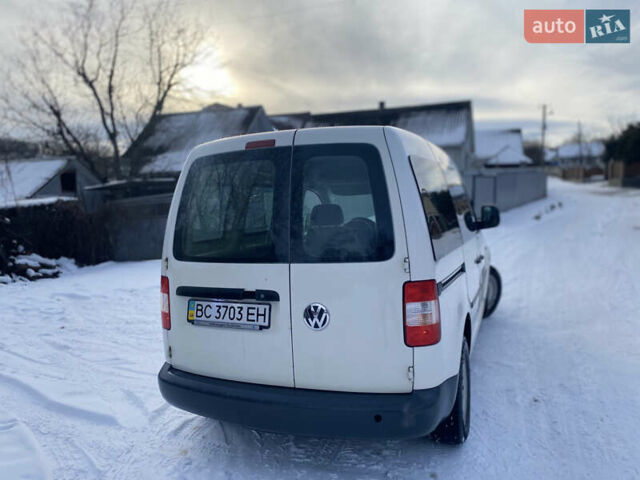 Белый Фольксваген Кадди, объемом двигателя 1.9 л и пробегом 212 тыс. км за 5400 $, фото 4 на Automoto.ua