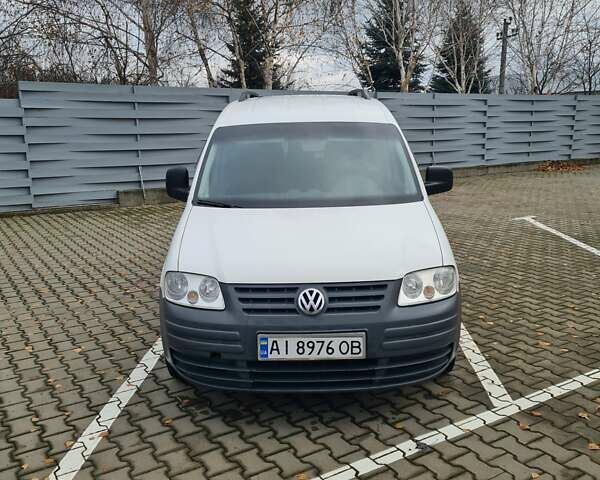 Белый Фольксваген Кадди, объемом двигателя 1.97 л и пробегом 257 тыс. км за 5300 $, фото 3 на Automoto.ua