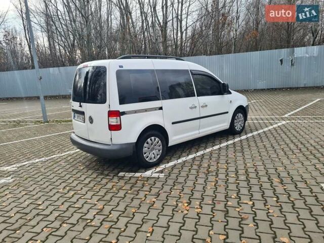 Белый Фольксваген Кадди, объемом двигателя 1.97 л и пробегом 257 тыс. км за 5300 $, фото 8 на Automoto.ua