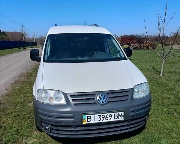 Белый Фольксваген Кадди, объемом двигателя 2 л и пробегом 360 тыс. км за 6900 $, фото 5 на Automoto.ua