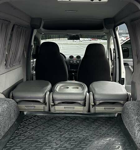 Білий Фольксваген Кадді, об'ємом двигуна 1.97 л та пробігом 370 тис. км за 7000 $, фото 22 на Automoto.ua