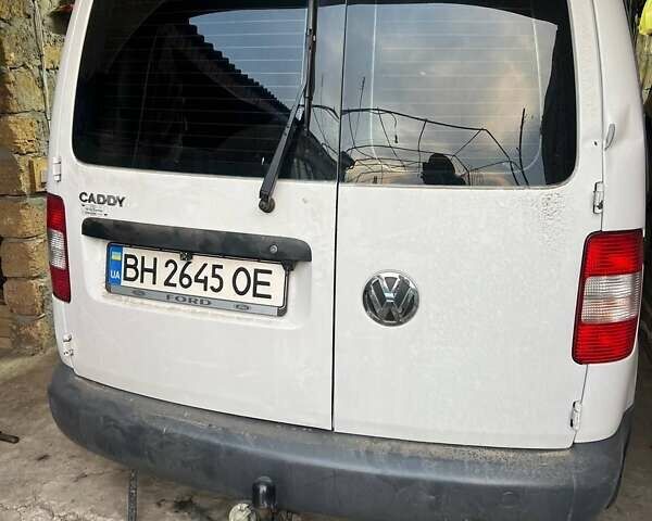 Білий Фольксваген Кадді, об'ємом двигуна 2 л та пробігом 385 тис. км за 4500 $, фото 2 на Automoto.ua