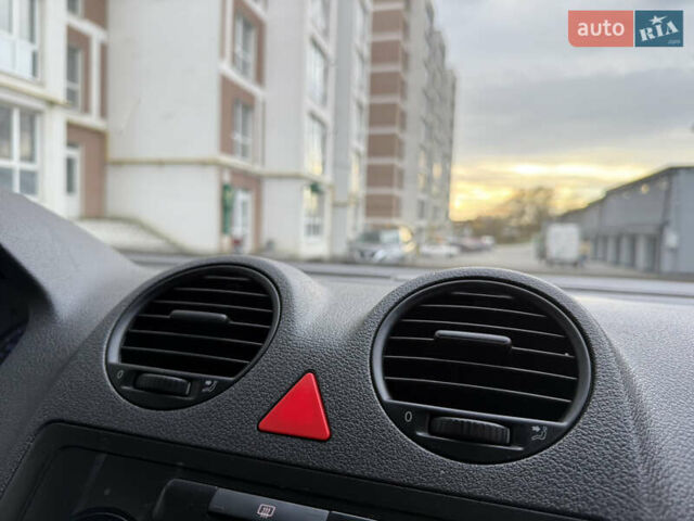 Фольксваген Кадди 2007 в Тернополе на Automoto.ua Белый Фольксваген Кадди, объемом двигателя 2 л и пробегом 257 тыс. км за 5799 $, фото 44 на Automoto.ua