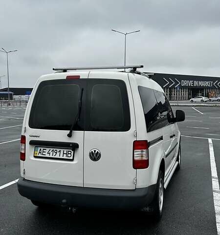 Білий Фольксваген Кадді, об'ємом двигуна 1.97 л та пробігом 370 тис. км за 7000 $, фото 4 на Automoto.ua