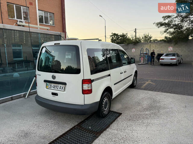 Белый Фольксваген Кадди, объемом двигателя 2 л и пробегом 250 тыс. км за 6500 $, фото 10 на Automoto.ua