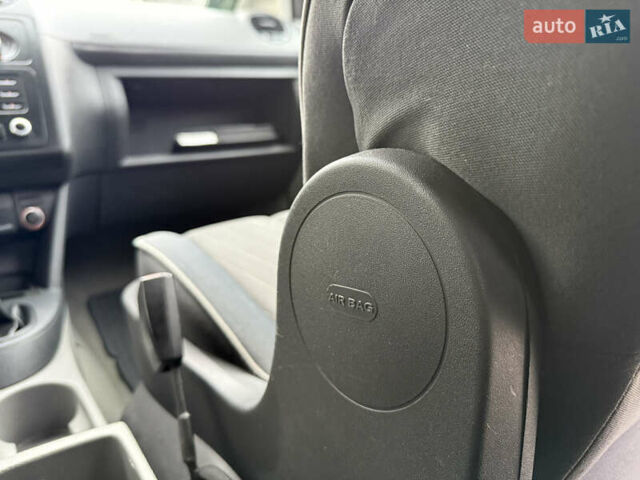 Фольксваген Кадди 2007 в Тернополе на Automoto.ua Белый Фольксваген Кадди, объемом двигателя 2 л и пробегом 257 тыс. км за 5799 $, фото 57 на Automoto.ua