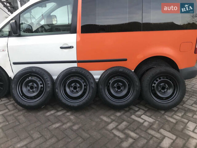 Белый Фольксваген Кадди, объемом двигателя 1.97 л и пробегом 170 тыс. км за 6200 $, фото 11 на Automoto.ua