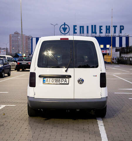 Белый Фольксваген Кадди, объемом двигателя 1.9 л и пробегом 273 тыс. км за 7000 $, фото 6 на Automoto.ua