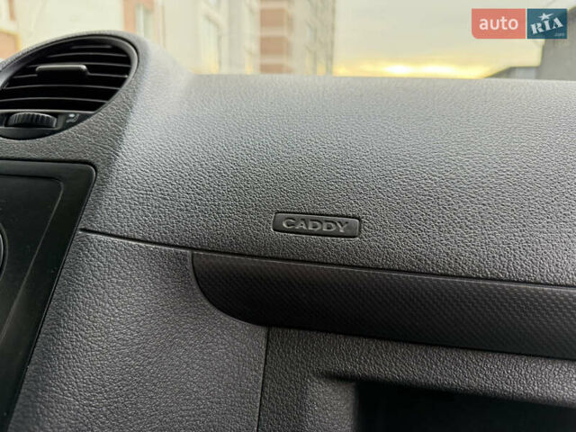 Фольксваген Кадди 2007 в Тернополе на Automoto.ua Белый Фольксваген Кадди, объемом двигателя 2 л и пробегом 257 тыс. км за 5799 $, фото 42 на Automoto.ua
