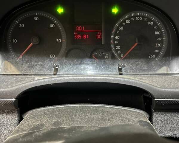 Білий Фольксваген Кадді, об'ємом двигуна 2 л та пробігом 385 тис. км за 4500 $, фото 12 на Automoto.ua