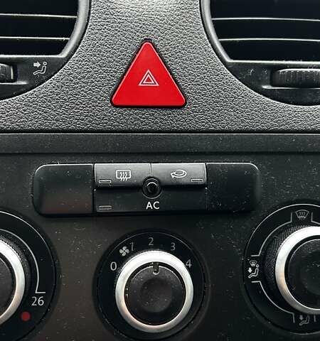 Білий Фольксваген Кадді, об'ємом двигуна 1.97 л та пробігом 370 тис. км за 7000 $, фото 26 на Automoto.ua