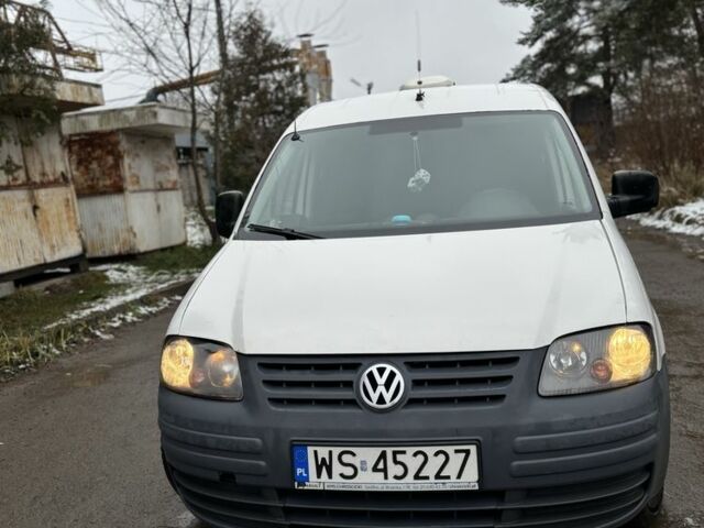 Белый Фольксваген Кадди, объемом двигателя 1.9 л и пробегом 337 тыс. км за 2350 $, фото 3 на Automoto.ua