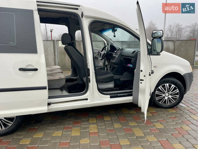 Білий Фольксваген Кадді, об'ємом двигуна 1.9 л та пробігом 280 тис. км за 6299 $, фото 13 на Automoto.ua