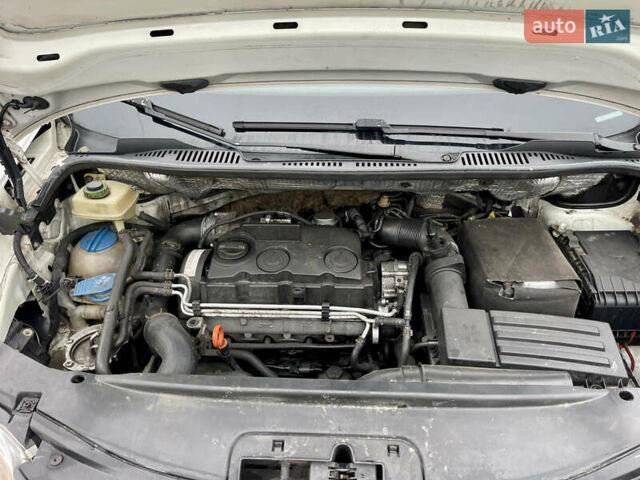 Білий Фольксваген Кадді, об'ємом двигуна 1.9 л та пробігом 280 тис. км за 6299 $, фото 21 на Automoto.ua