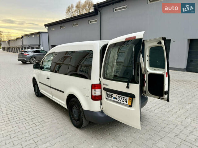 Фольксваген Кадди 2007 в Тернополе на Automoto.ua Белый Фольксваген Кадди, объемом двигателя 2 л и пробегом 257 тыс. км за 5799 $, фото 62 на Automoto.ua