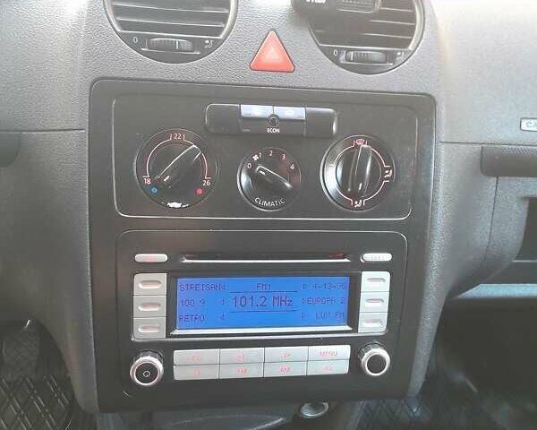 Білий Фольксваген Кадді, об'ємом двигуна 1.9 л та пробігом 380 тис. км за 6700 $, фото 5 на Automoto.ua