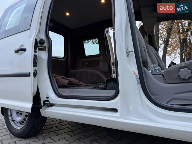 Білий Фольксваген Кадді, об'ємом двигуна 1.97 л та пробігом 462 тис. км за 5650 $, фото 9 на Automoto.ua