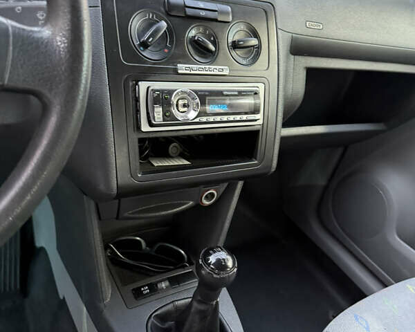 Белый Фольксваген Кадди, объемом двигателя 2 л и пробегом 250 тыс. км за 6500 $, фото 29 на Automoto.ua