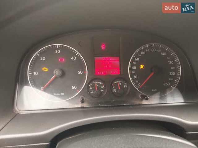 Белый Фольксваген Кадди, объемом двигателя 1.9 л и пробегом 640 тыс. км за 5200 $, фото 7 на Automoto.ua