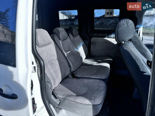 Білий Фольксваген Кадді, об'ємом двигуна 1.9 л та пробігом 285 тис. км за 6500 $, фото 6 на Automoto.ua