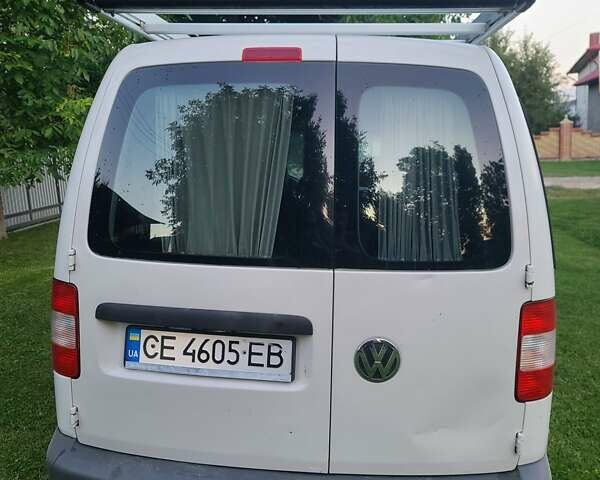 Белый Фольксваген Кадди, объемом двигателя 1.9 л и пробегом 465 тыс. км за 5800 $, фото 3 на Automoto.ua