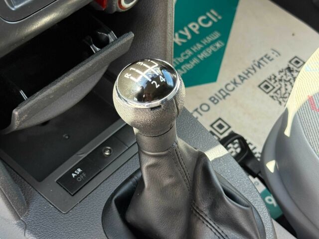 Білий Фольксваген Кадді, об'ємом двигуна 2 л та пробігом 181 тис. км за 5300 $, фото 11 на Automoto.ua