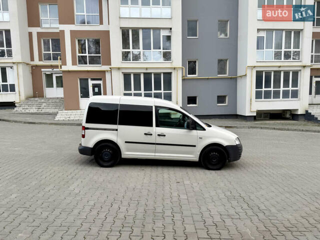 Фольксваген Кадди 2007 в Тернополе на Automoto.ua Белый Фольксваген Кадди, объемом двигателя 2 л и пробегом 257 тыс. км за 5799 $, фото 20 на Automoto.ua