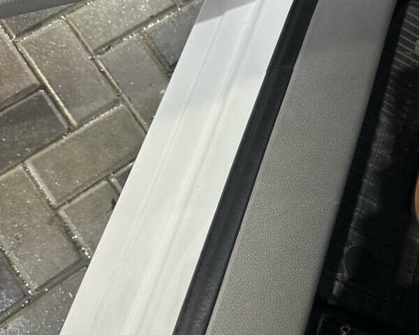 Білий Фольксваген Кадді, об'ємом двигуна 1.9 л та пробігом 183 тис. км за 9300 $, фото 10 на Automoto.ua