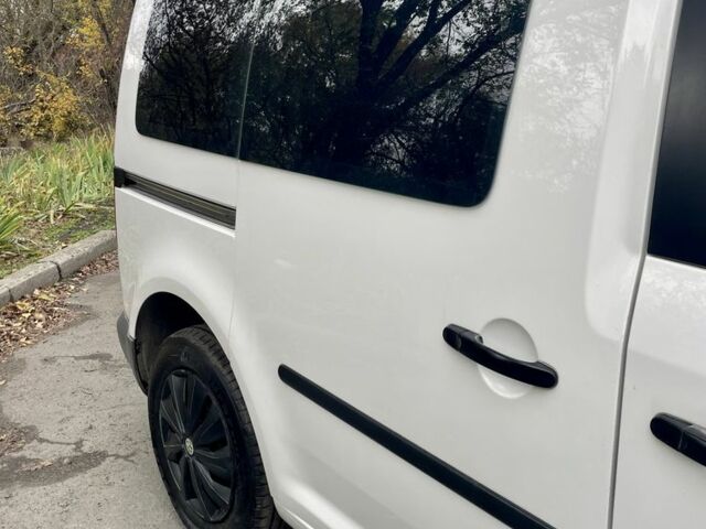 Фольксваген Кадди 2008 в Кривом Роге на Automoto.ua Белый Фольксваген Кадди, объемом двигателя 1.9 л и пробегом 220 тыс. км за 7200 $, фото 11 на Automoto.ua