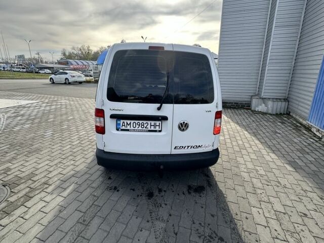 Белый Фольксваген Кадди, объемом двигателя 1.9 л и пробегом 270 тыс. км за 7999 $, фото 5 на Automoto.ua