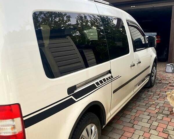 Белый Фольксваген Кадди, объемом двигателя 1.9 л и пробегом 288 тыс. км за 7600 $, фото 8 на Automoto.ua