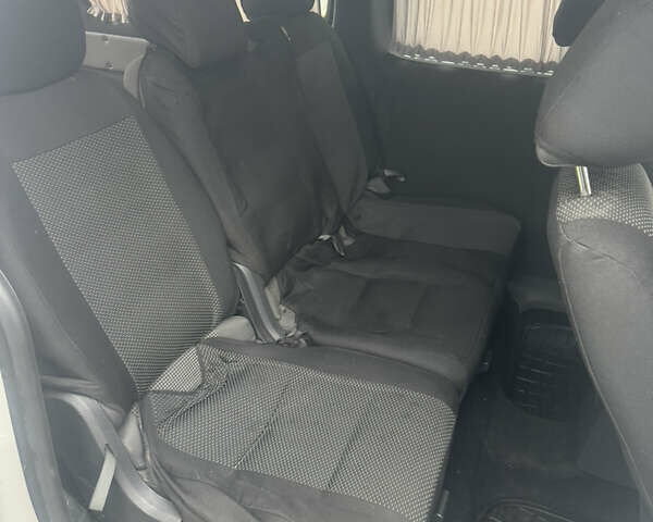 Белый Фольксваген Кадди, объемом двигателя 1.9 л и пробегом 359 тыс. км за 7300 $, фото 13 на Automoto.ua