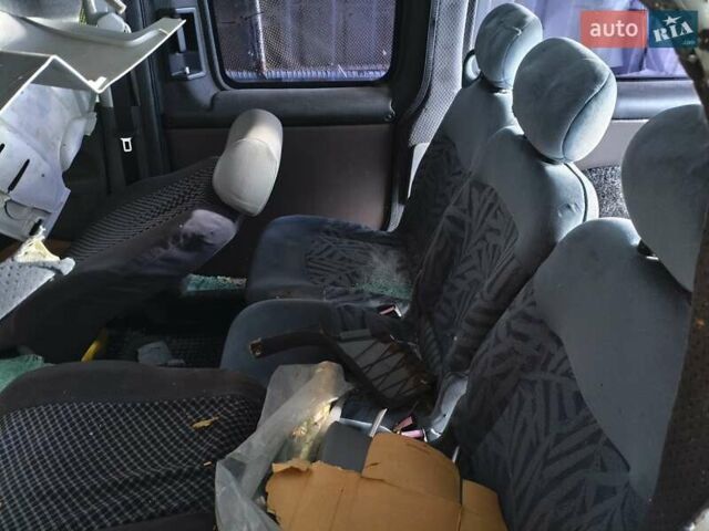 Белый Фольксваген Кадди, объемом двигателя 2 л и пробегом 280 тыс. км за 4100 $, фото 7 на Automoto.ua